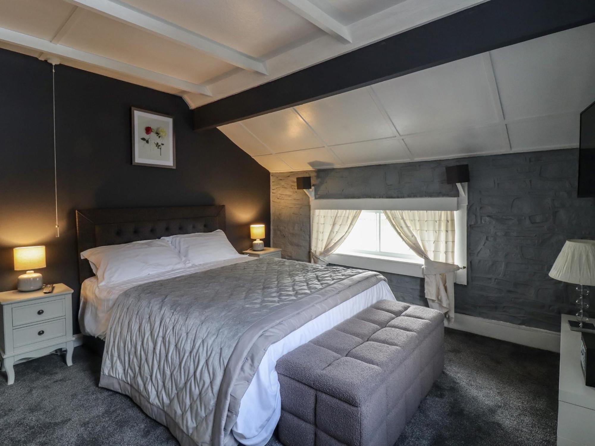 Rock Hollow Holiday home *